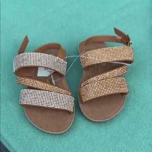 NWT Adrienne Vittadini Mandy Sparkling Sandals w/ Rhinestone Straps Heel Strap 8